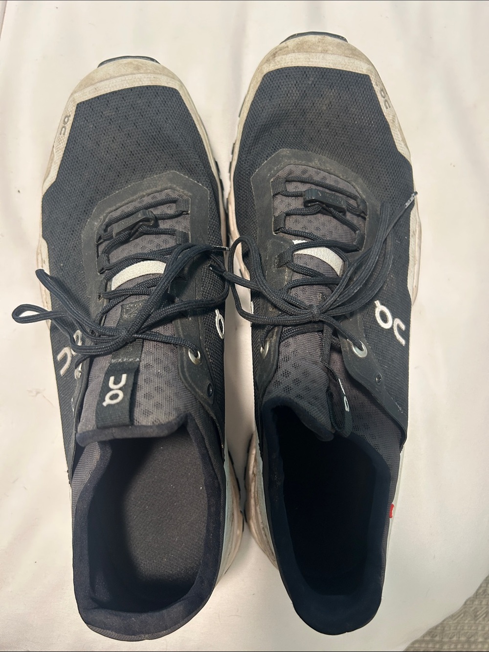 On Running Men's Cloudtrail Sneakers in Black and White - Picture 5 of 6